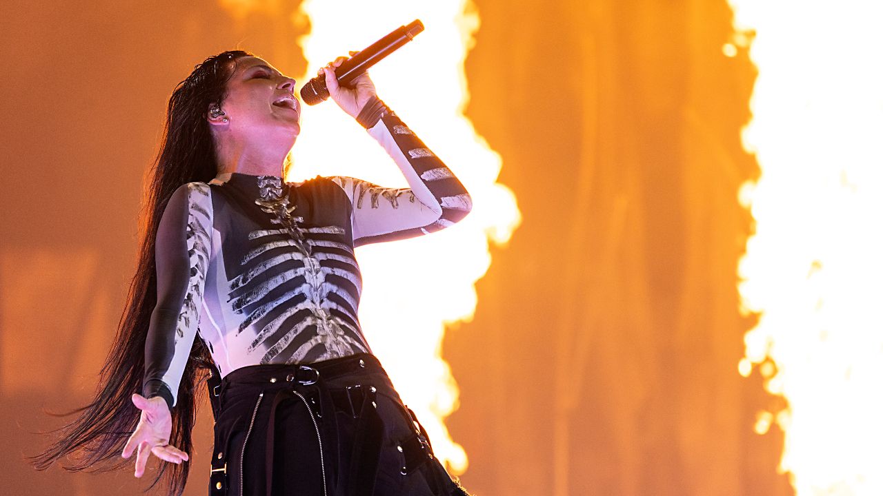 Watch Evanescence and Poppy play their Spiritbox crossover End Of You live for the first time ever
